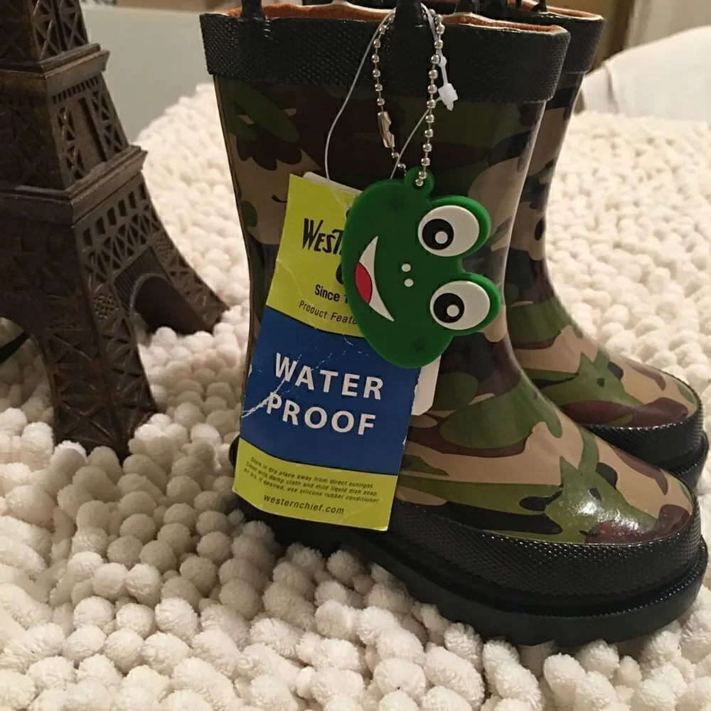 Western chief child’s rain boots